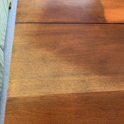 Drop Leaf Table With Triple Pedestal (D-MG)