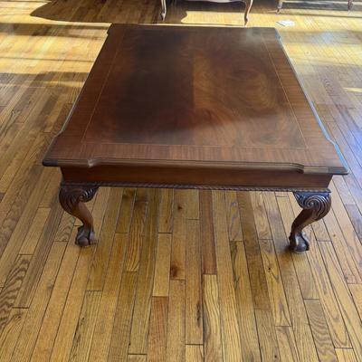 Claw Foot Coffee Table (LR-MG)