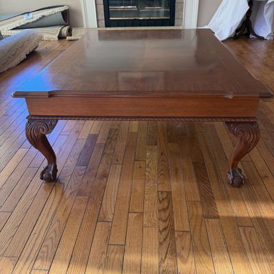 Claw Foot Coffee Table (LR-MG)