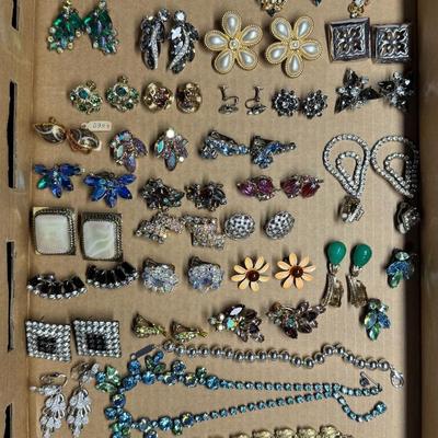 Sale Photo Thumbnail #366: Includes vintage belt buckles, pins, bracelets, a trinket box, and more. Total of 100+ pieces. Some pieces have age related wear. [RM]