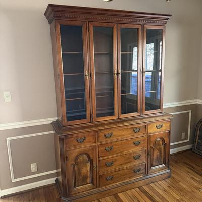 Two Piece China Hutch (DR-MG)