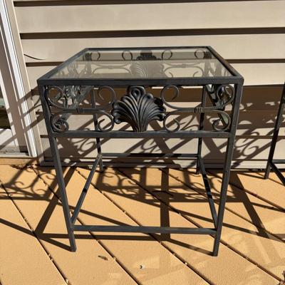 Two Metal Nesting Tables (UD-MG)