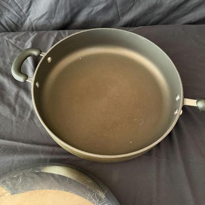 Circulon Pots & Pans (K-MG)