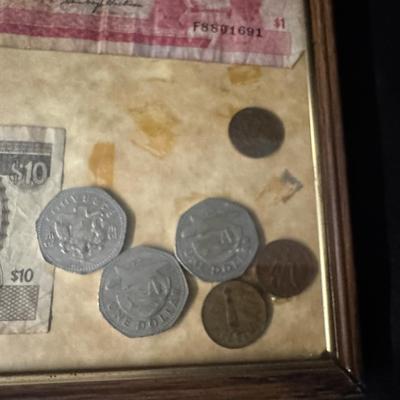 Sale Photo Thumbnail #521: Includes paper currency and coins in multiple denominations, all from Barbados. [RM]