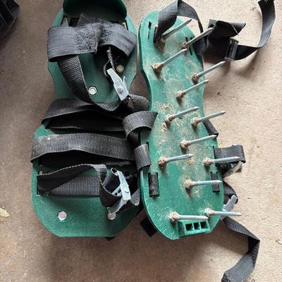 Sale Photo Thumbnail #141: Tools, Tow straps, extension cord, casters, lights, tiling tools and more