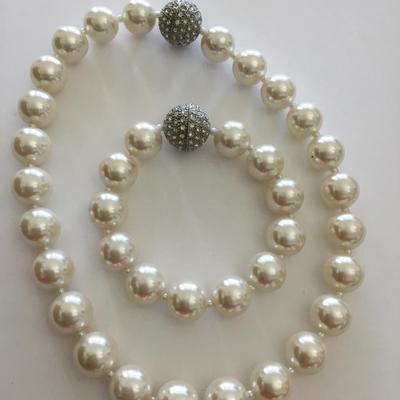 Sale Photo Thumbnail #121: Please see attached photos