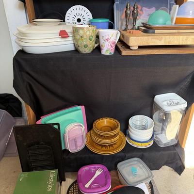 Sale Photo Thumbnail #143: Kitchen Items, Corning Ware, Corelle, Cutting Boards and more.