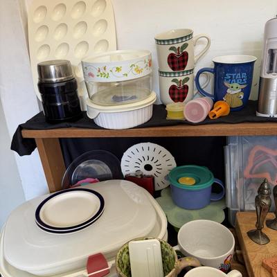 Sale Photo Thumbnail #150: Kitchen Items, Corning Ware, Corelle, Cutting Boards and more.