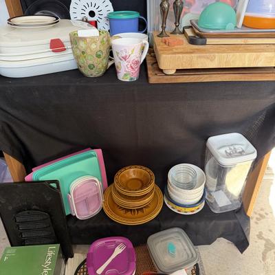 Sale Photo Thumbnail #145: Kitchen Items, Corning Ware, Corelle, Cutting Boards and more.