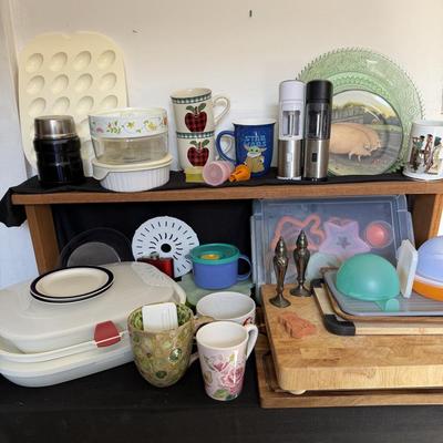Sale Photo Thumbnail #146: Kitchen Items, Corning Ware, Corelle, Cutting Boards and more.