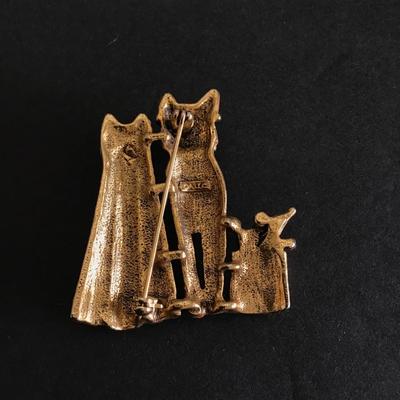 Sale Photo Thumbnail #174: Please see attached photos