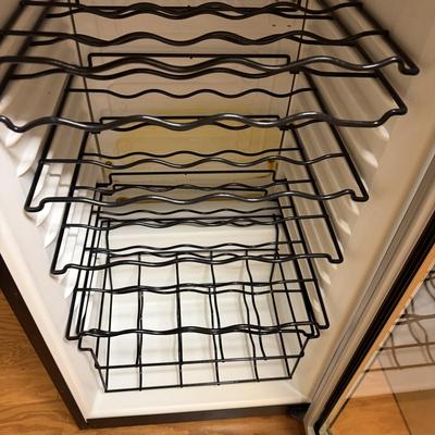 Bauer Wine Refrigerator (BL-MG)