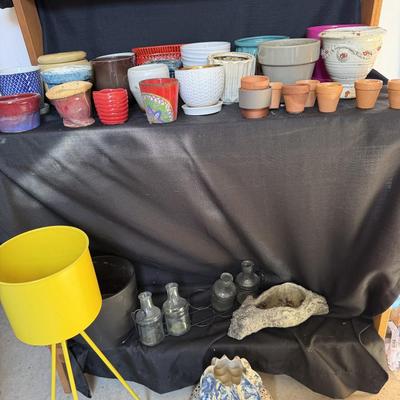 Sale Photo Thumbnail #185: Plant pots All shapes and colors.