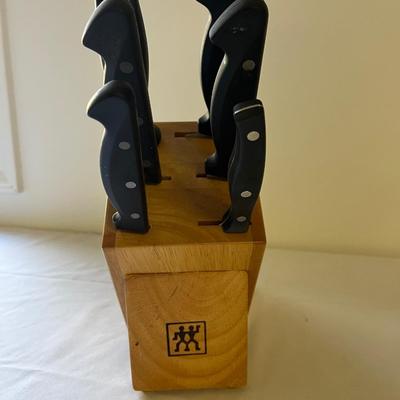 Zwilling J.A. Henckels Knives in a Knife Block (BP-BC)