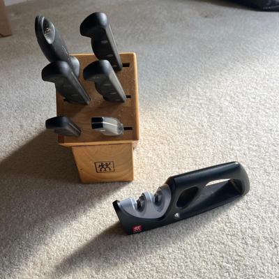 Zwilling J.A. Henckels Knives in a Knife Block (BP-BC)