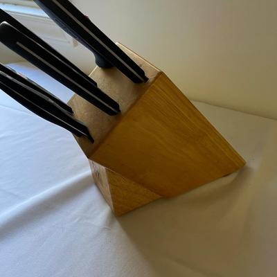 Zwilling J.A. Henckels Knives in a Knife Block (BP-BC)