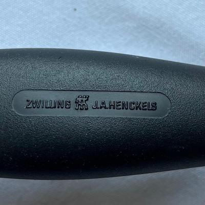 Zwilling J.A. Henckels Knives in a Knife Block (BP-BC)