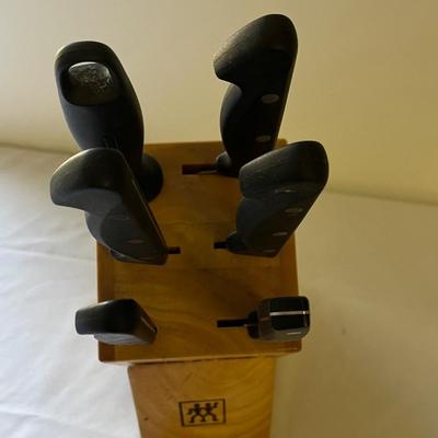 Zwilling J.A. Henckels Knives in a Knife Block (BP-BC)
