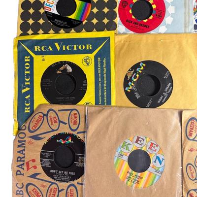 Sale Photo Thumbnail #611: Includes Four Tops, Dick & Dee Dee, Brenda Lee, Buck Owens, Chet Atkins, The Drifters, and more. Total of 17 pieces. [CS]