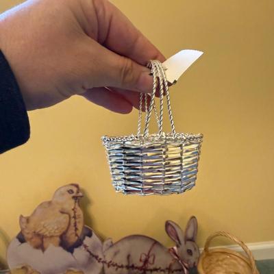 Easter Baskets & Decor (BGB-SS)