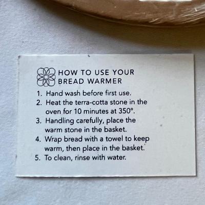 The Pampered Chef Kitchen Bakeware and More (BP-BC)