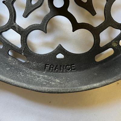 LeCrueset Cookware and Warming Plate (BP-BC)