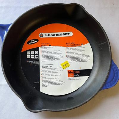 LeCrueset Cookware and Warming Plate (BP-BC)