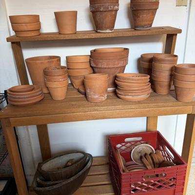 Sale Photo Thumbnail #218: Lots of Flower pots and Pottery Bench