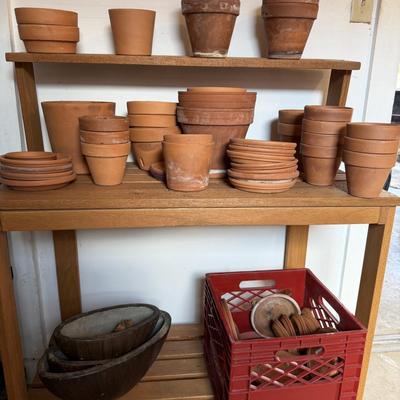 Sale Photo Thumbnail #220: Lots of Flower pots and Pottery Bench