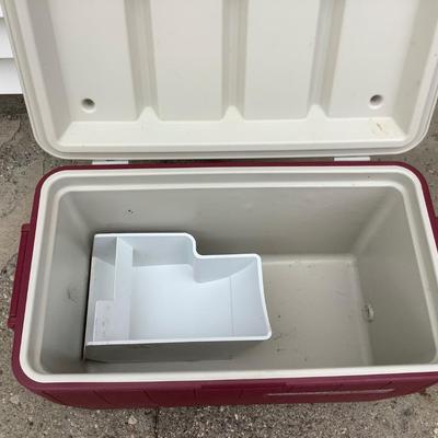 Sale Photo Thumbnail #472: This is a great modern plastic Coleman cooler