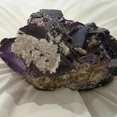 Sale Photo Thumbnail #238: Natural amethyst geode weighing 14.0 lbs. and measuring approximately 9"L x 7.5"W x 4"H.