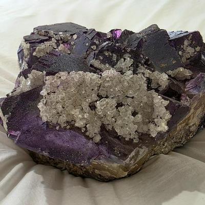 Sale Photo Thumbnail #237: Natural amethyst geode weighing 14.0 lbs. and measuring approximately 9"L x 7.5"W x 4"H.