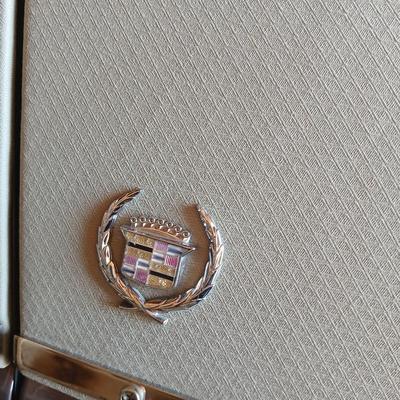 1994 Cadillac 6-person Passenger car - ninth-generation Cadillac DeVille sedan.211817 miles