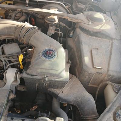 1994 Cadillac 6-person Passenger car - ninth-generation Cadillac DeVille sedan.211817 miles