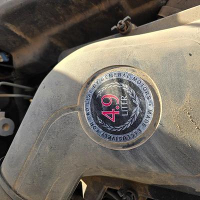 1994 Cadillac 6-person Passenger car - ninth-generation Cadillac DeVille sedan.211817 miles