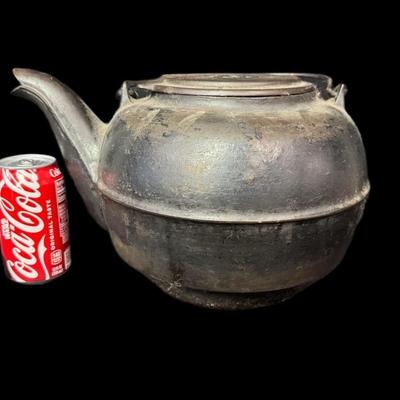 Sale Photo Thumbnail #751: Measurement: 7”H x 11” Diameter. [AG]