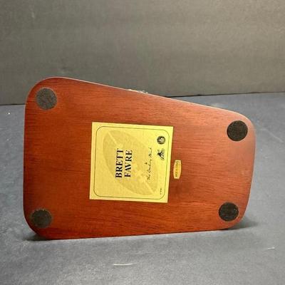 Danbury Mint - Bret Farve Figurine