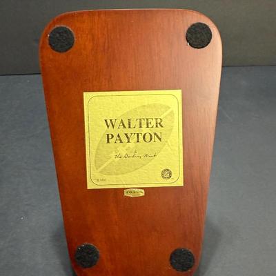 Danbury Mint - Walter Payton Figurine