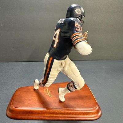 Danbury Mint - Walter Payton Figurine