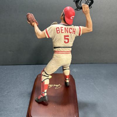 Danbury Mint - Johnny Bench Figurine