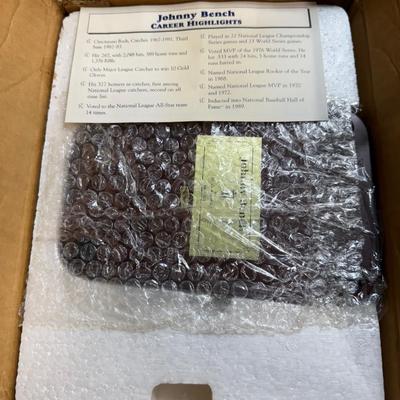 Danbury Mint - Johnny Bench Figurine