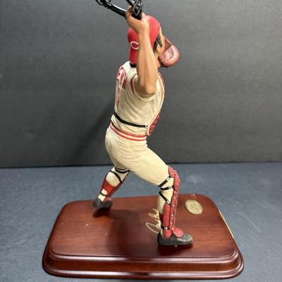 Danbury Mint - Johnny Bench Figurine