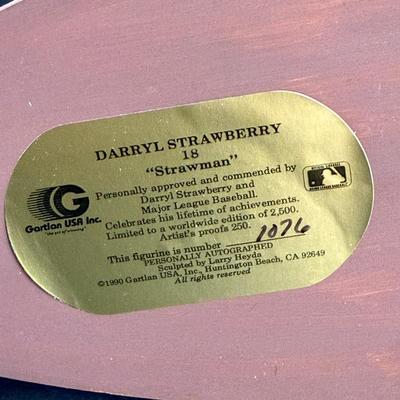 DARRYL STRAWBERRY - Autographed Figurine #1076/2500