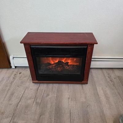 Working Heat Surge electric fireplace Model M7