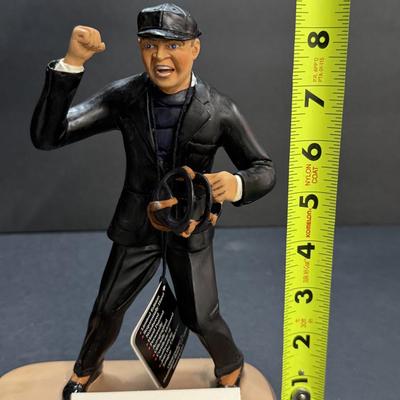 Al Barlick Autographed Figurine - #429/1989