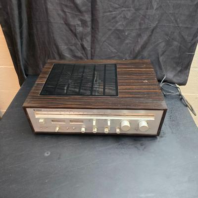 Yamaha CR-640 Natural Sound Stereo Receiver.