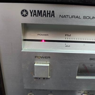 Yamaha CR-640 Natural Sound Stereo Receiver.