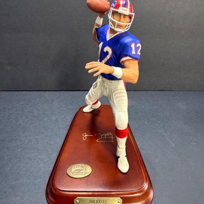 Danbury Mint - Jim Kelly Figurine