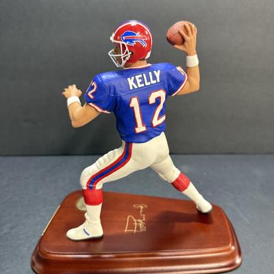 Danbury Mint - Jim Kelly Figurine