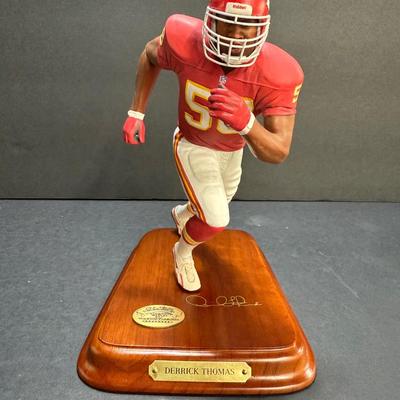 Danbury Mint - Derrick Thomas Figurine